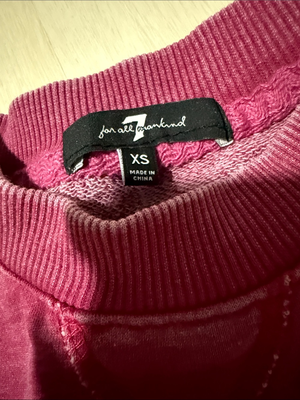 7 For All Mankind Cropped Ruffle Sweatshirt size XS - Picture 3 of 4
